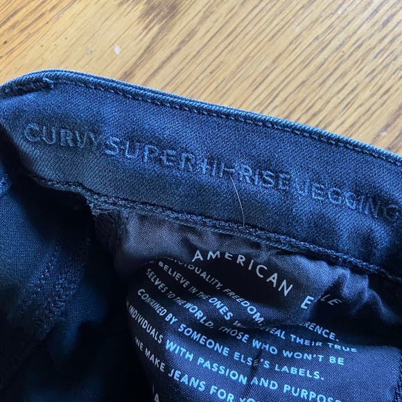 AEO curvy super hi-rise jegging - Picture 6 of 7